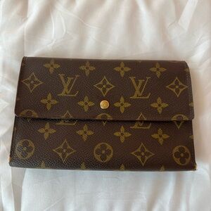 Louis Vuitton Monogram Canvas Sarah Wallet (Vintage)